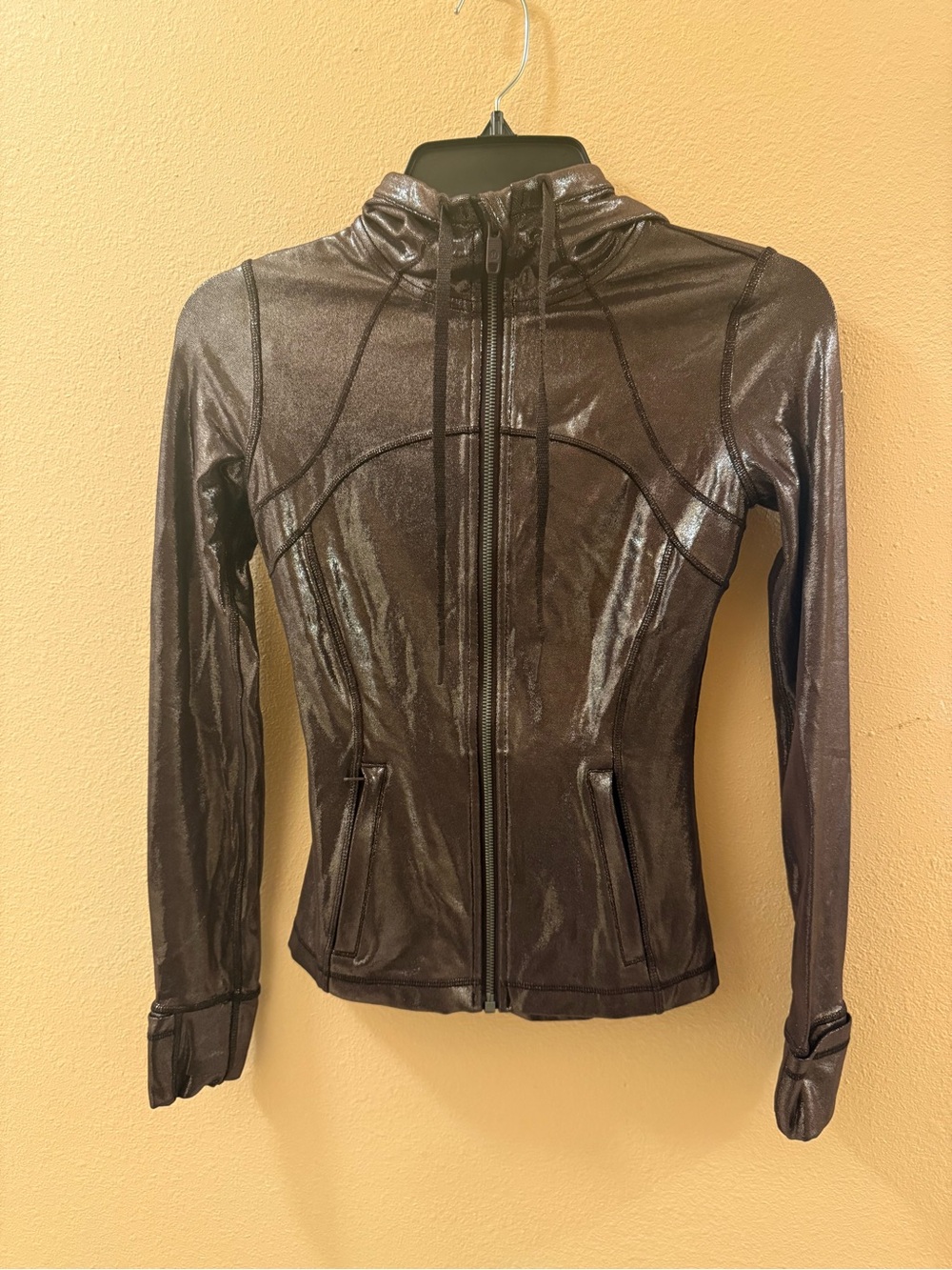 NWOT Lululemon Hooded Define Jacket Radiate Foil Print French Press Size 2